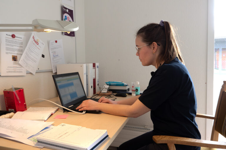 Marie Zeeb sosuhjael kildemosen samsø kontor